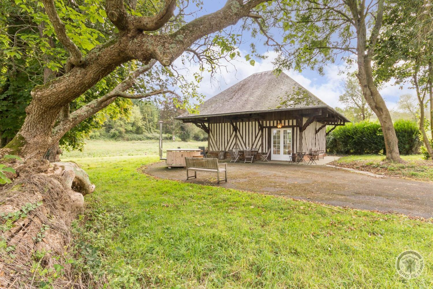 L'Atelier A L'Oree Des Bois Saint-Pierre-en-Auge Экстерьер фото